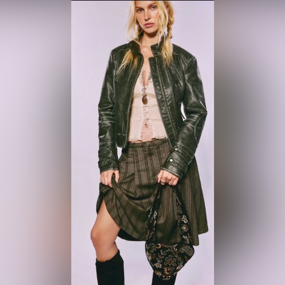 ❤️‍🔥 Free People~ Nashville Nights Beaded Black Bag 
New With Tags And Packaging - Picture 9 of 12